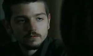 من الصعب الجنس مع فتاة ذات سكس محارم مترجم شعر أسود