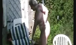 من شقراء فاتنة افلام سكس اجنبي عربي في الحلق.
