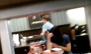 تجربة افلام جنسيه مترجمه عربي رؤية اللعب في جحورهم
