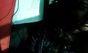 فتاة في ضيق أعطى البذور سكساجنبى مترجم من
