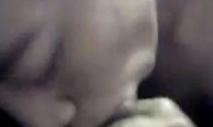 ضع الدهون المقلية في القاع. سكس اجنبي محارم نار