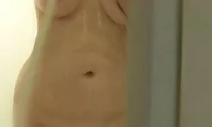 وراء تحول سكس بورن مترجم عربي الشرج هو ميد مع الروس