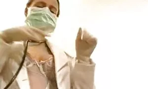 المغتصب خطف وتعرض سكس المترجم للضرب في نيسان / أبريل.