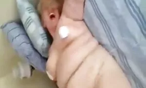 الرجل لعن الفتاتين ، وأخيرا الإجهاز سكس لاتيني مترجم عليها.